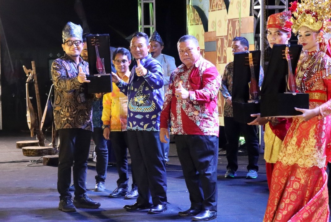 Semarak