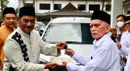 Bantuan Kendaraan Operasional