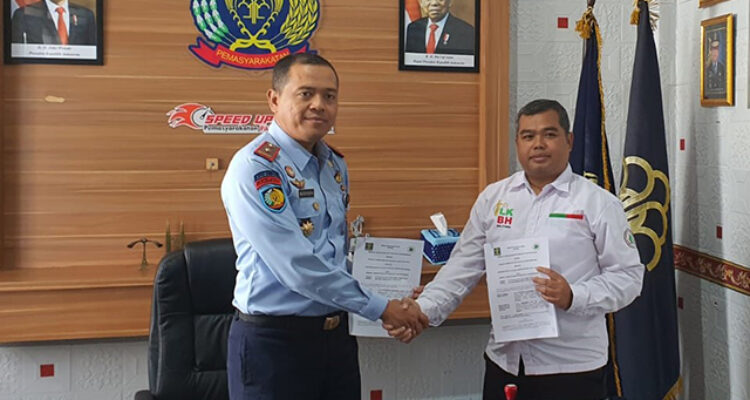 Bantuan Hukum