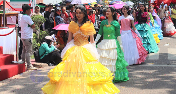 Siswi SMA Negeri 1 Manggar