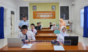 SMA Pradita Dirgantara