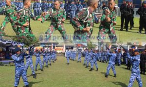 Atraksi Kolone Senapan