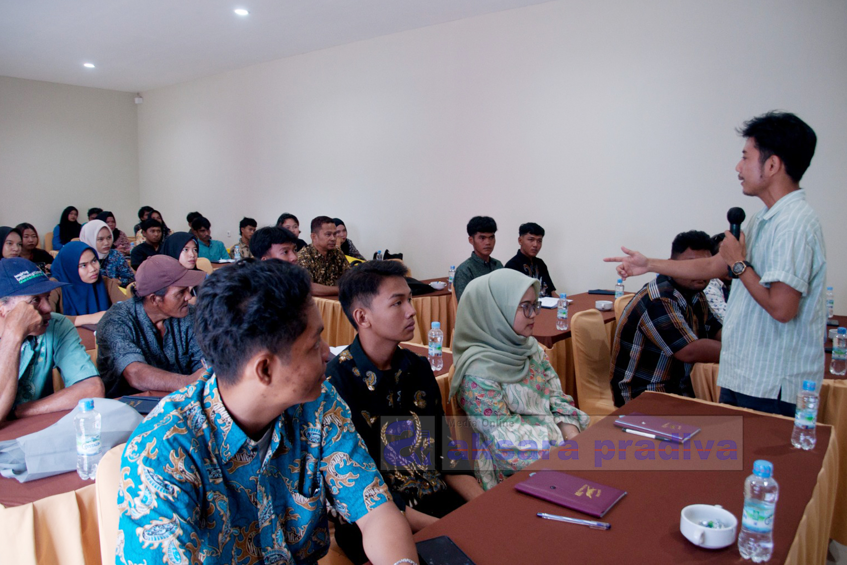 Pemandu Geowisata